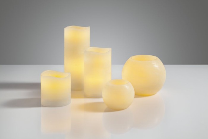 CASAYA LED Kerze, 3D Rustic FLAME, Ø 9 cm, weiß, Timer, 10612